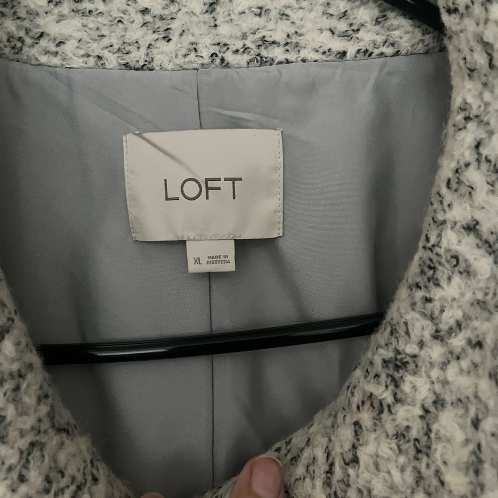 LOFT BLACK, GREY AND CREAM MODETN COAT
